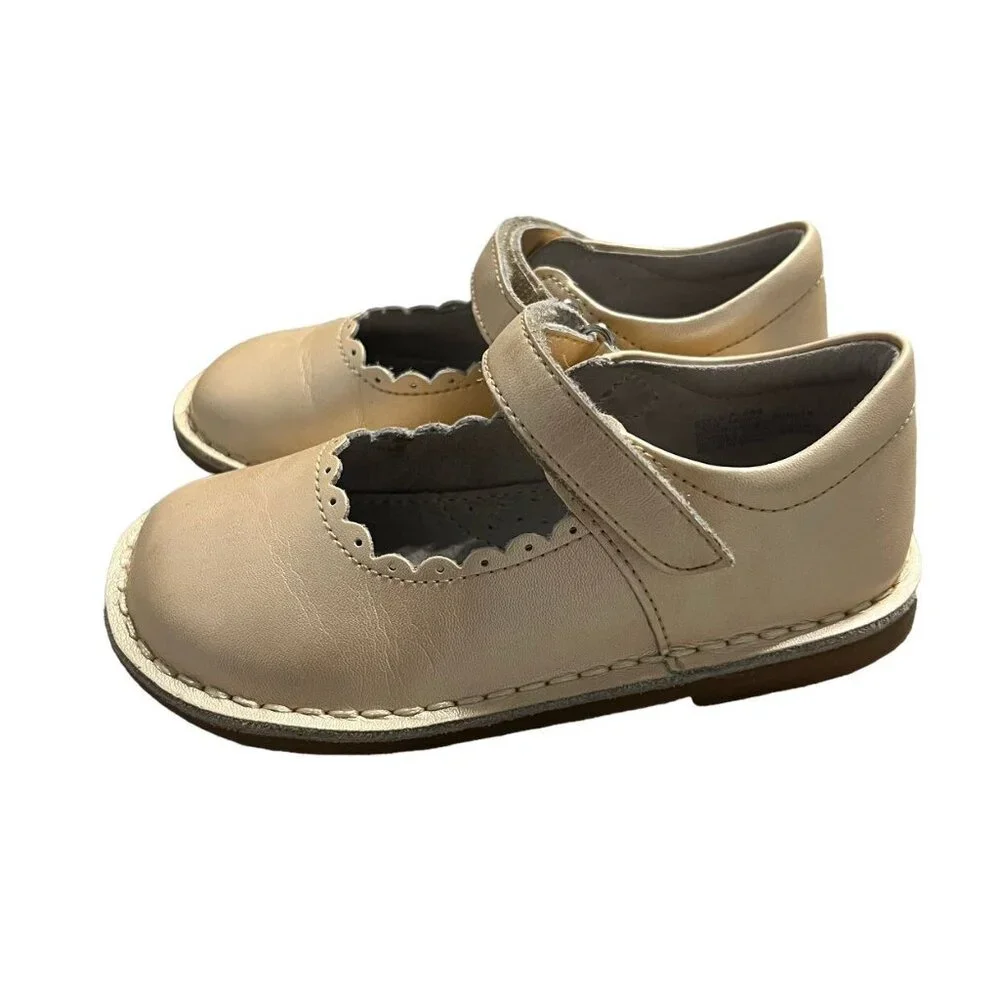 L'Amour Sz 11 Champagne Leather Mary Jane Dress Shoes